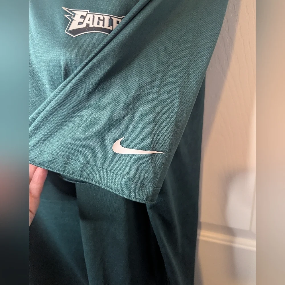 Men’s Nike DRI Fit On Field Philadelphia Eagles Green Collared Polo, Size Large